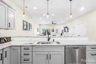 143 Carver St, Brevard, NC 28712 - Photo 9