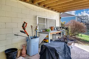 28 Westview Ln, Weaverville, NC 28787 - Photo 37