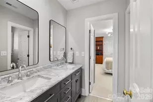 11132 Colonial Country Ln, Charlotte, NC 28277 - Photo 29