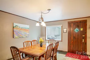 2506 Anders Dr, Hendersonville, NC 28791 - Photo 27