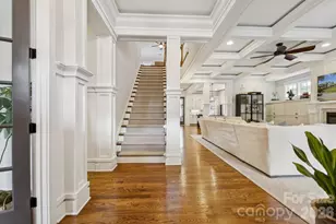 2221 Kenmore Ave, Charlotte, NC 28204 - Photo 3