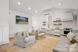 2221 Kenmore Ave, Charlotte, NC 28204 - Photo 27