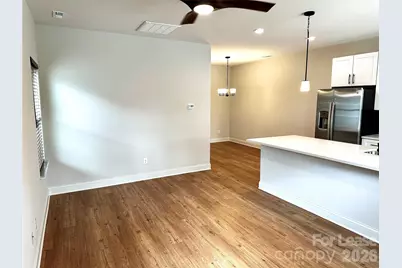 521 N Linwood Avenue, Charlotte, NC 28216 - Photo 5