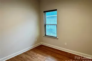 521 N Linwood Ave, Charlotte, NC 28216 - Photo 31