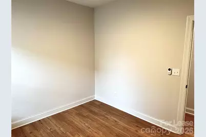 521 N Linwood Avenue, Charlotte, NC 28216 - Photo 25