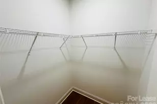 521 N Linwood Ave, Charlotte, NC 28216 - Photo 23