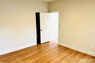 521 N Linwood Ave, Charlotte, NC 28216 - Photo 17