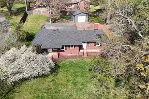 2988 Laboratory Rd, Lincolnton, NC 28092 - Photo 1