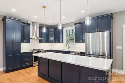 903 Lennox Park Drive, Hendersonville, NC 28739 - Photo 15