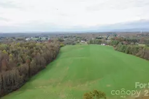 000 Snow Drift Ln, North Wilkesboro, NC 28659 - Photo 1