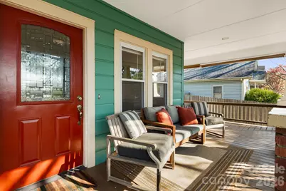 1207 Willow Road, Hendersonville, NC 28739 - Photo 3