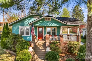 1207 Willow Rd, Hendersonville, NC 28739 - Photo 1