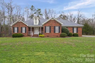 410 W Elm Street, Wingate, NC 28174 - Photo 3