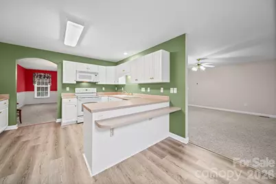 410 W Elm Street, Wingate, NC 28174 - Photo 17