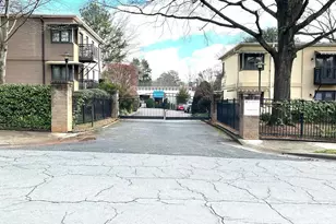 2441 Vail Ave, Charlotte, NC 28207 - Photo 3