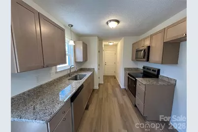 208 Poplar Street, Heath Springs, SC 29058 - Photo 5