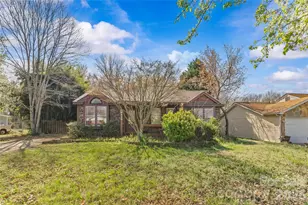 11826 Merriweather Dr, Charlotte, NC 28273 - Photo 3