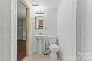 11826 Merriweather Dr, Charlotte, NC 28273 - Photo 27