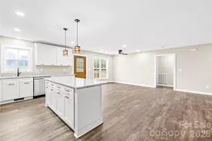 242 Bradley Farm Rd, Statesville, NC 28625 - Photo 9