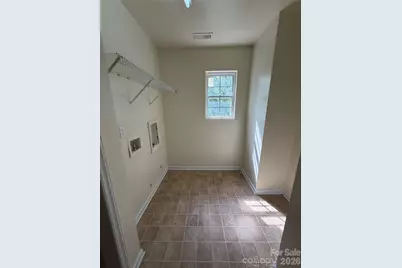 7336 Everett Drive, Charlotte, NC 28214 - Photo 13