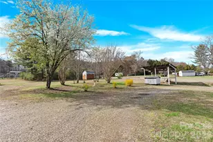 3359 Wilkesboro Hwy, Statesville, NC 28625 - Photo 23