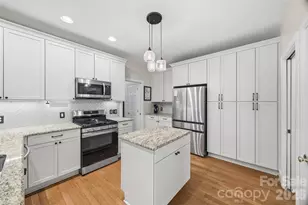 215 Ballard Ct, Fort Mill, SC 29715 - Photo 15