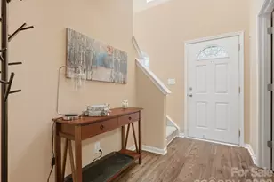 2345 Calabassas Ln, Matthews, NC 28105 - Photo 3