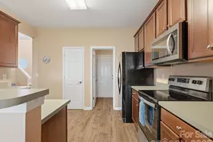 2345 Calabassas Ln, Matthews, NC 28105 - Photo 9