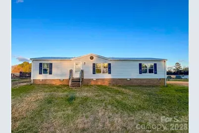 4610 Deal Road, Claremont, NC 28610 - Photo 1