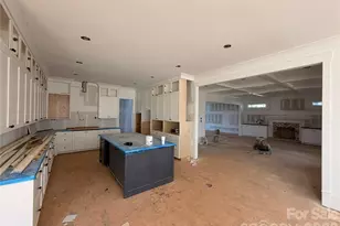 8110 Rolling Fields Rd, Charlotte, NC 28227 - Photo 7