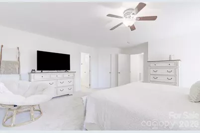 122 Loggers Run, Hendersonville, NC 28739 - Photo 7