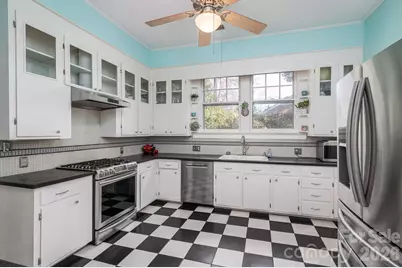 825 Hawthorne Road, Shelby, NC 28150 - Photo 19