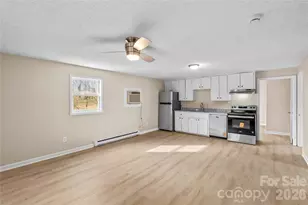 126 W Thomas St, Troutman, NC 28166 - Photo 9