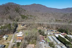 525 E Mills St, Columbus, NC 28722 - Photo 39