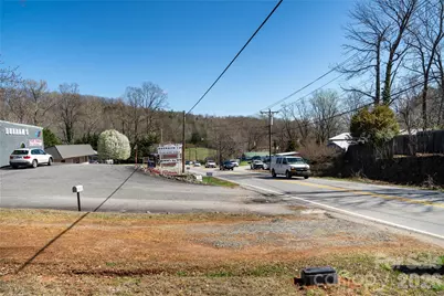 525 E Mills Street, Columbus, NC 28722 - Photo 27