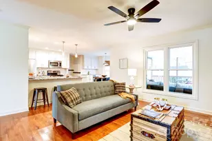 19700 Coachmans Trace, Cornelius, NC 28031 - Photo 9