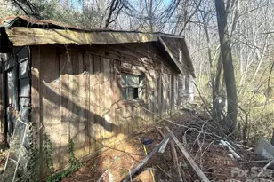 124 Candler Knob Rd, Asheville, NC 28806 - Photo 9