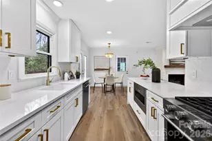 2425 Bergen Ct, Charlotte, NC 28210 - Photo 11