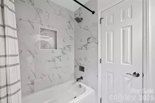 2425 Bergen Ct, Charlotte, NC 28210 - Photo 23