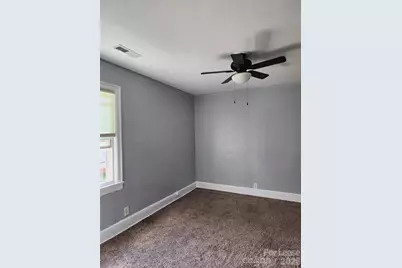 3024 Parkway Avenue, Charlotte, NC 28208 - Photo 9