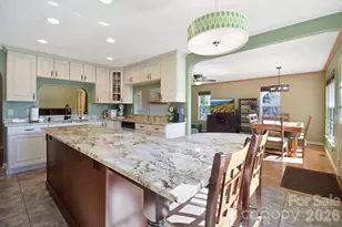 308 Lakeview Dr, Deep Gap, NC 28618 - Photo 25