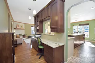 308 Lakeview Dr, Deep Gap, NC 28618 - Photo 33