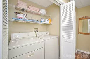 308 Lakeview Dr, Deep Gap, NC 28618 - Photo 11