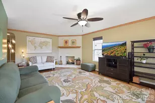 308 Lakeview Dr, Deep Gap, NC 28618 - Photo 21