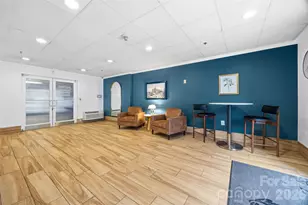 405 W 7th St, Charlotte, NC 28202 - Photo 25