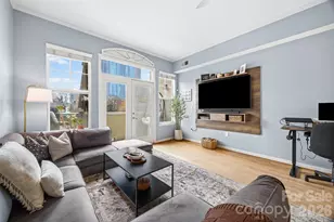 405 W 7th St, Charlotte, NC 28202 - Photo 13