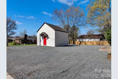 4620 Potter Road, Matthews, NC 28104 - Photo 1