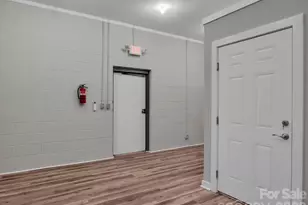 4620 Potter Rd, Matthews, NC 28104 - Photo 5