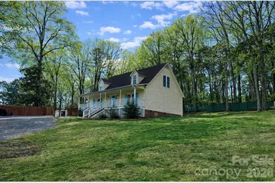 805 Edgewater Drive, Belmont, NC 28012 - Photo 3