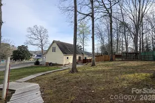 805 Edgewater Dr, Belmont, NC 28012 - Photo 33